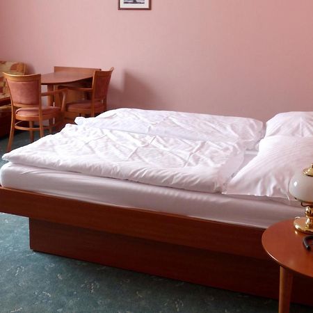 Penzion Harmonie Chodov  Buitenkant foto